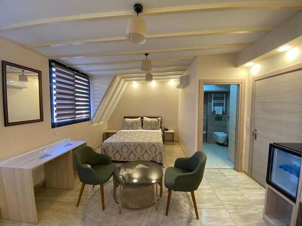 Imagen de la habitación del Mavirem Hotel. Foto 19