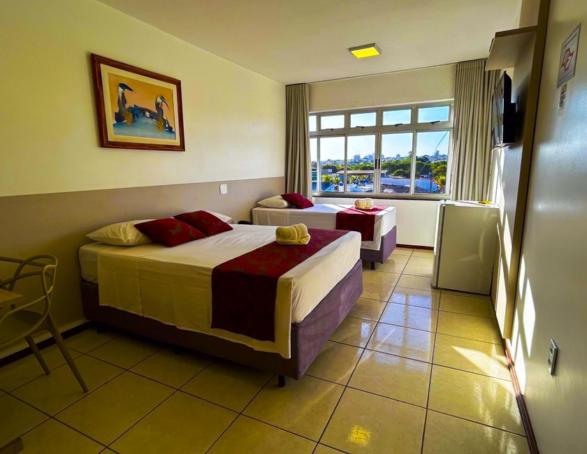 Imagen general del Max Hotel, Candagolandia. Foto 25
