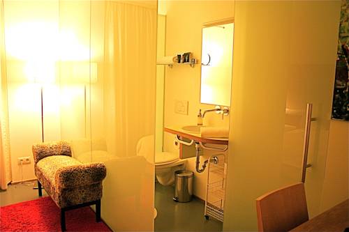 Imagen de la habitación del Maxhotel. Foto 6