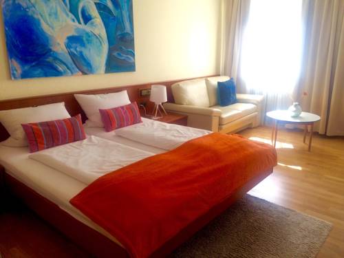 Imagen de la habitación del Maxhotel. Foto 10