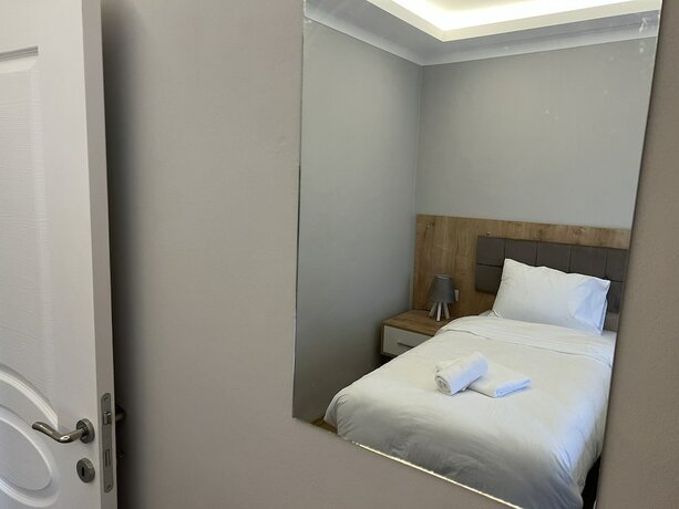 Imagen de la habitación del May Villas Hotel. Foto 18