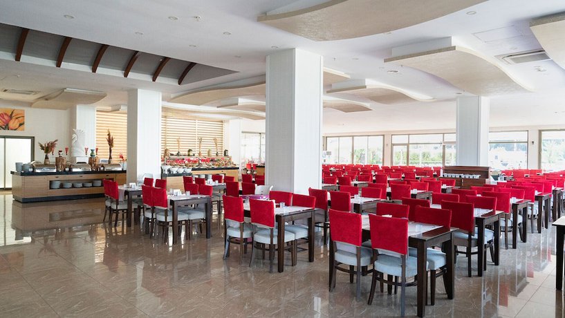 Imagen del bar/restaurante del Maya World Park. Foto 3