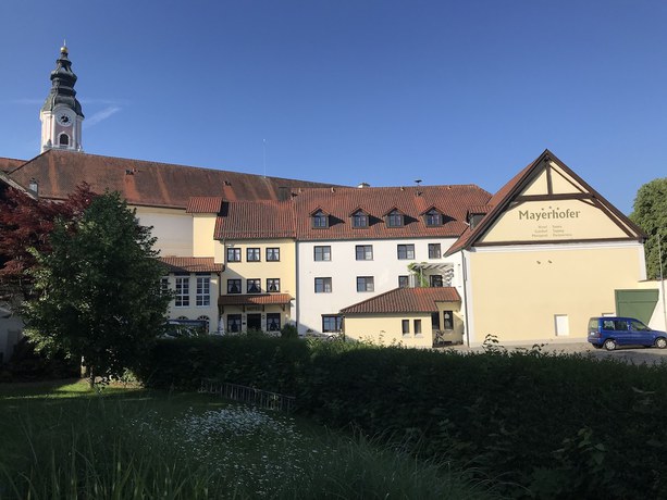 Imagen de los exteriores del Mayerhofer - Hotel - Restaurant - Metzgerei - Tagung. Foto 17