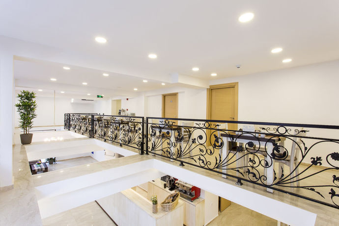 Imagen de los interiores del Mb City Hotel. Foto 16