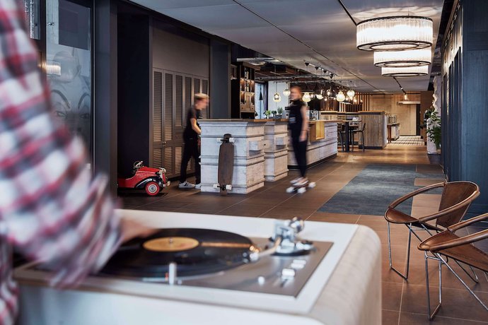 Imagen de los interiores del Me And All Hotel Mainz, Part Of Jdv By Hyatt. Foto 19