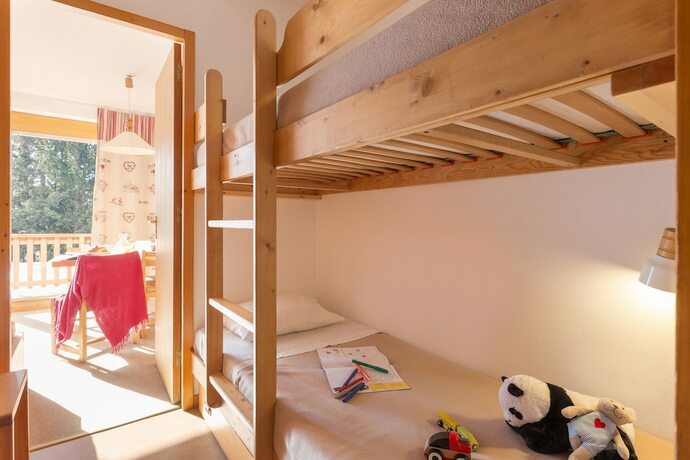 Imagen de la habitación del M&eacute;ribel R&eacute;sidence Maeva Le Golf. Foto 17