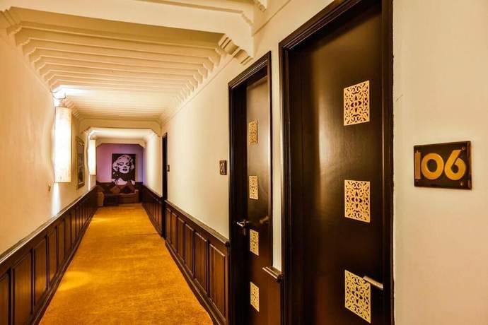 Imagen de los interiores del Mechouar Plaza. Foto 18