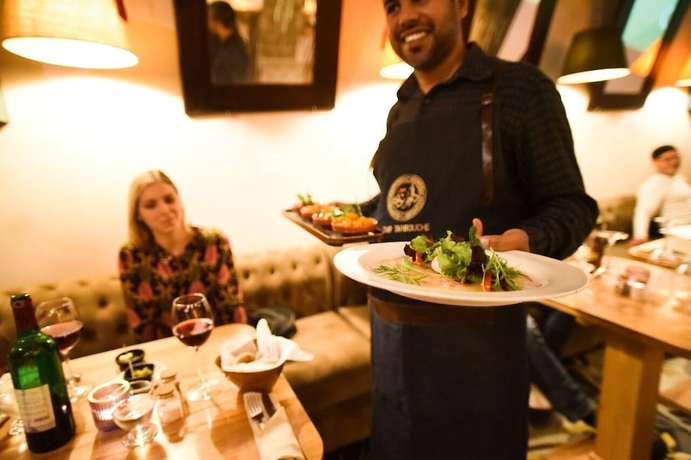 Imagen del bar/restaurante del Mechouar Plaza. Foto 6