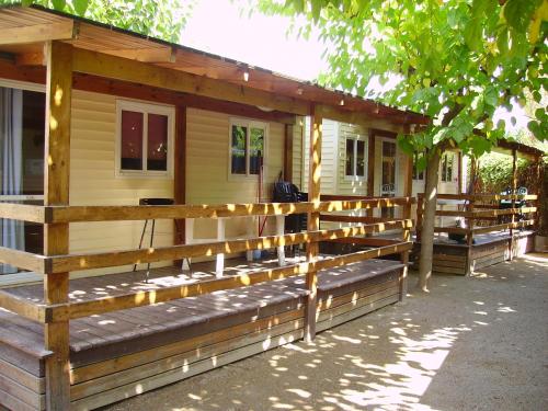 Imagen de la habitación del Mediterrani Natura Spa Resort. Foto 18