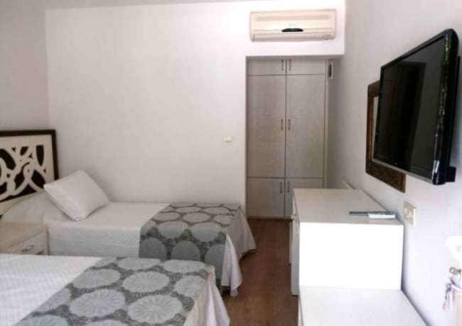 Imagen de la habitación del Meggs Bodrum Beach Hotel. Foto 9