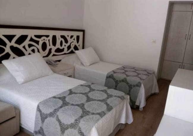 Imagen de la habitación del Meggs Bodrum Beach Hotel. Foto 11