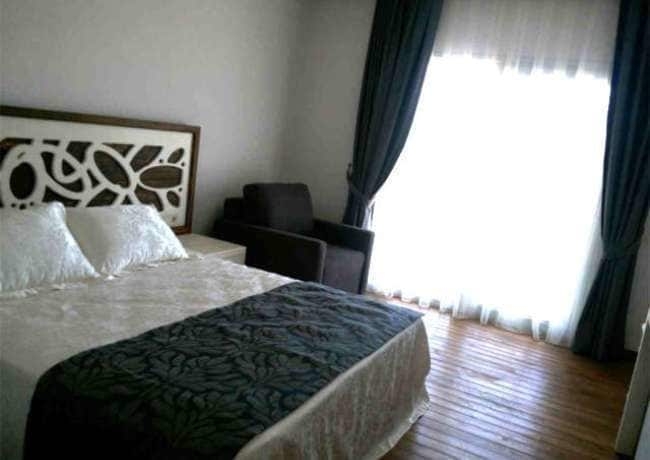 Imagen de la habitación del Meggs Bodrum Beach Hotel. Foto 13