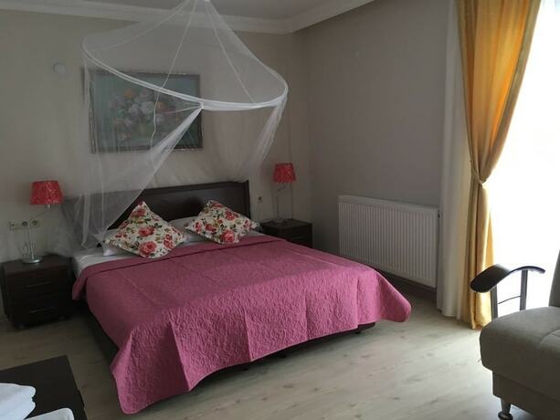 Imagen de la habitación del Melaike Otel. Foto 17