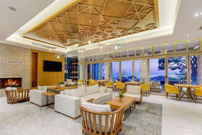 Imagen de los interiores del Melanippe Relaxing Hotel - Adults Only. Foto 18