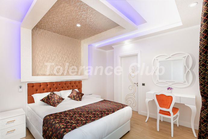 Imagen de los interiores del Melda Palace. Foto 14