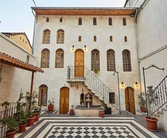 Imagen de los exteriores del Melek Lara Butik Hotel. Foto 16