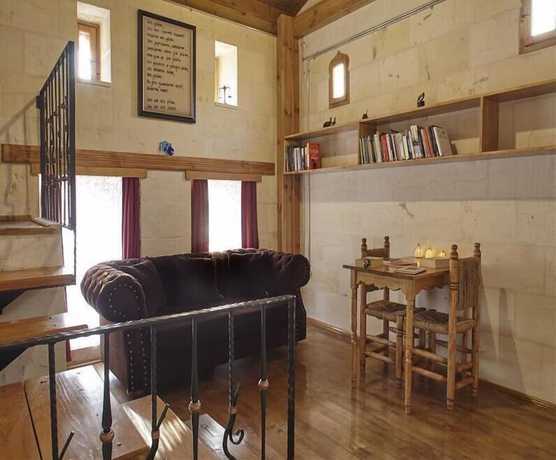 Imagen de la habitación del Melek Lara Butik Hotel. Foto 9