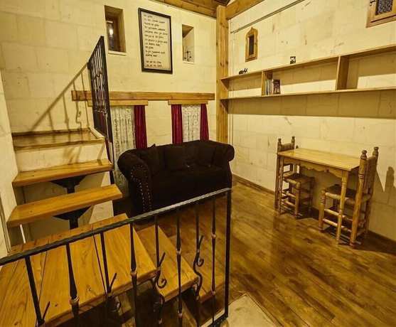 Imagen de la habitación del Melek Lara Butik Hotel. Foto 13