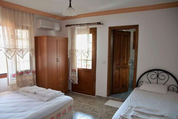 Imagen de la habitación del Melinda. Foto 19