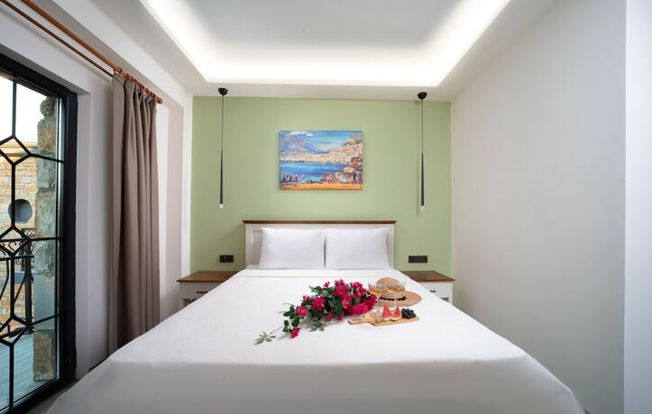 Imagen de la habitación del Melitya Hotel. Foto 17