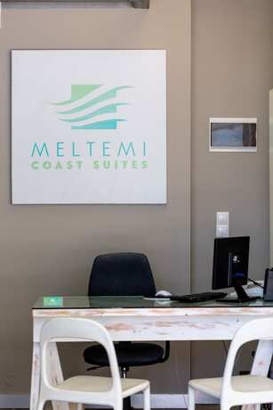 Imagen general del Meltemi Coast Suites. Foto 4