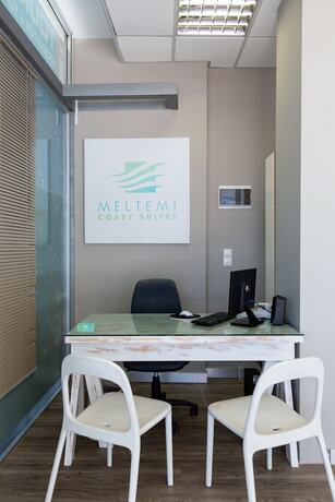 Imagen general del Meltemi Coast Suites. Foto 6