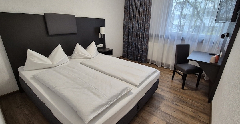 Imagen de la habitación del Melvi Hotel G&ouml;ppingen. Foto 9