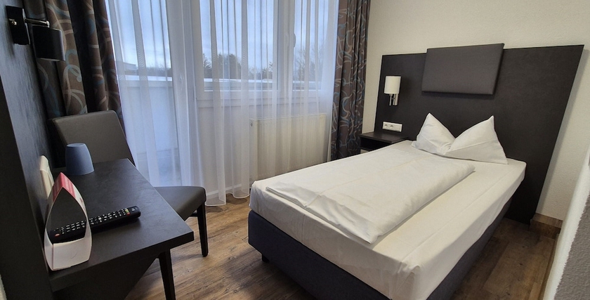 Imagen de la habitación del Melvi Hotel G&ouml;ppingen. Foto 15