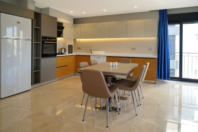 Imagen de la habitación del Mene Suites. Foto 17
