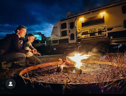 Imagen de la habitación del Meralda Station. Foto 19