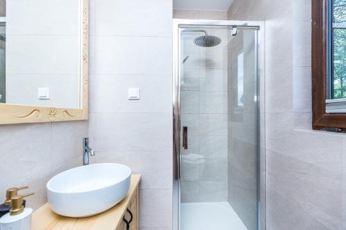 Imagen de la habitación del Mergen Bike & Ski Resort. Foto 18