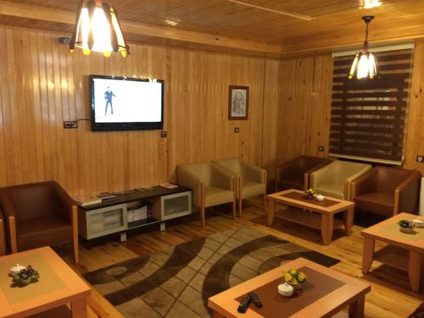 Imagen de los interiores del Meric Hotel. Foto 19