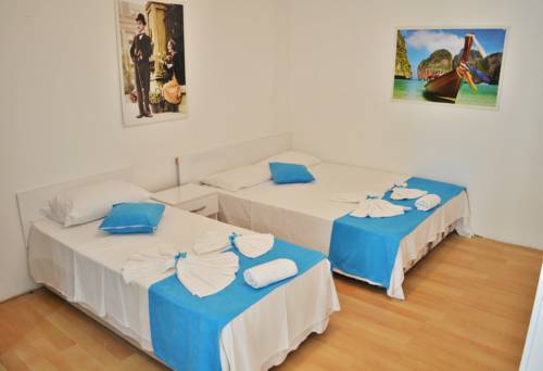 Imagen de la habitación del Merih Hotel. Foto 3