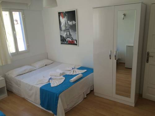 Imagen de la habitación del Merih Hotel. Foto 6