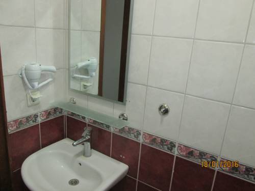 Imagen de la habitación del Merkez Kumsal Pansiyon. Foto 5