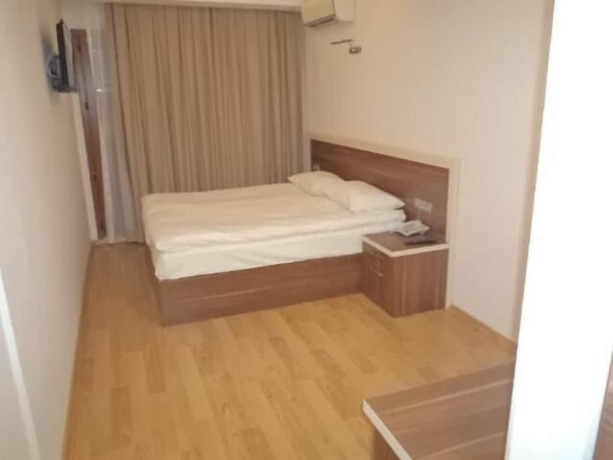 Imagen general del Merkez Otel, Konak. Foto 1