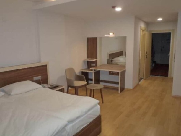 Imagen general del Merkez Otel, Konak. Foto 8