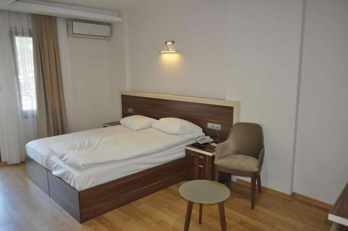 Imagen general del Merkez Otel, Konak. Foto 15
