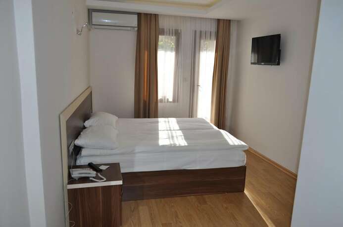 Imagen general del Merkez Otel, Konak. Foto 16