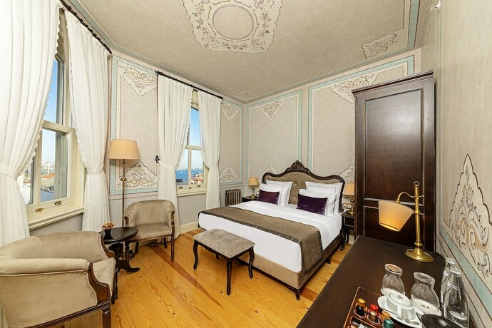 Imagen de la habitación del Meroddi Barnathan Hotel, Beyoglu. Foto 17