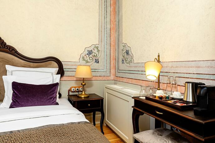 Imagen de la habitación del Meroddi Barnathan Hotel. Foto 18