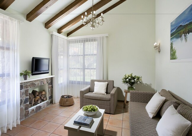 Imagen de la habitación del Merom Golan Resort Village. Foto 25