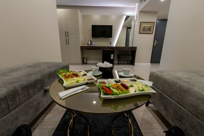 Imagen general del Meros Hotel. Foto 1