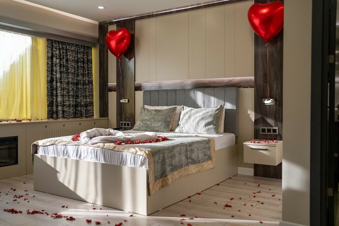 Imagen de la habitación del Meros Hotel. Foto 17