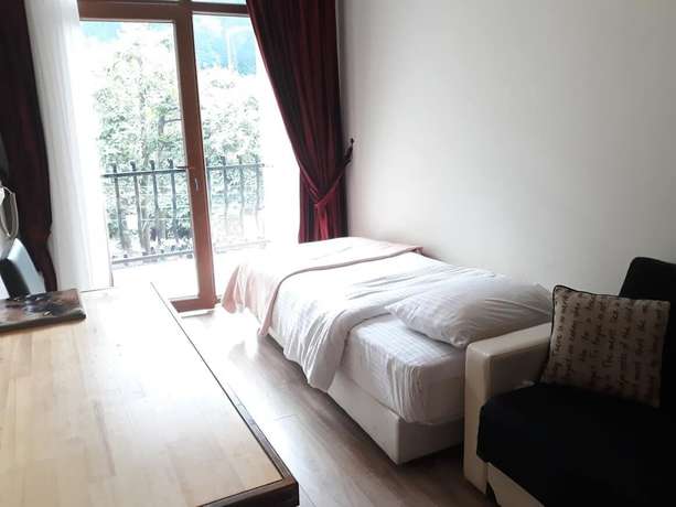 Imagen de la habitación del Mersu A\'la Hotel. Foto 8
