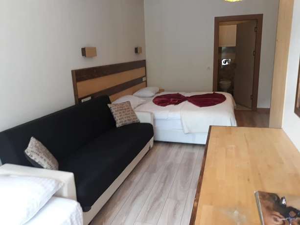 Imagen de la habitación del Mersu A\'la Hotel. Foto 10