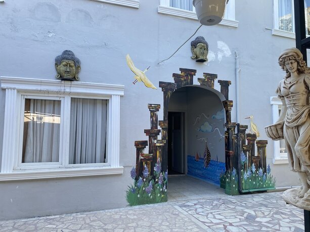 Imagen general del Mert Hotel. Foto 11