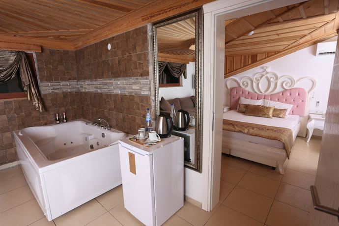 Imagen de la habitación del Mervehan Residence Hotel. Foto 4