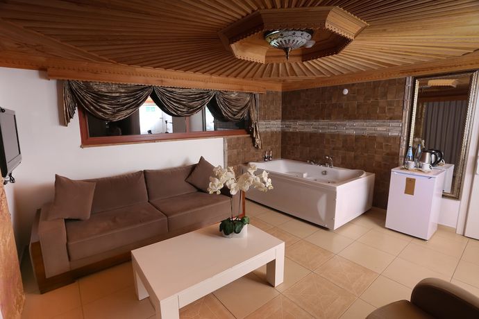 Imagen de la habitación del Mervehan Residence Hotel. Foto 11