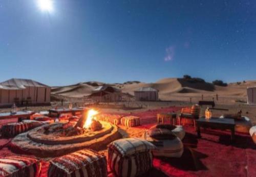 Imagen general del Merzouga Guests Camp. Foto 13